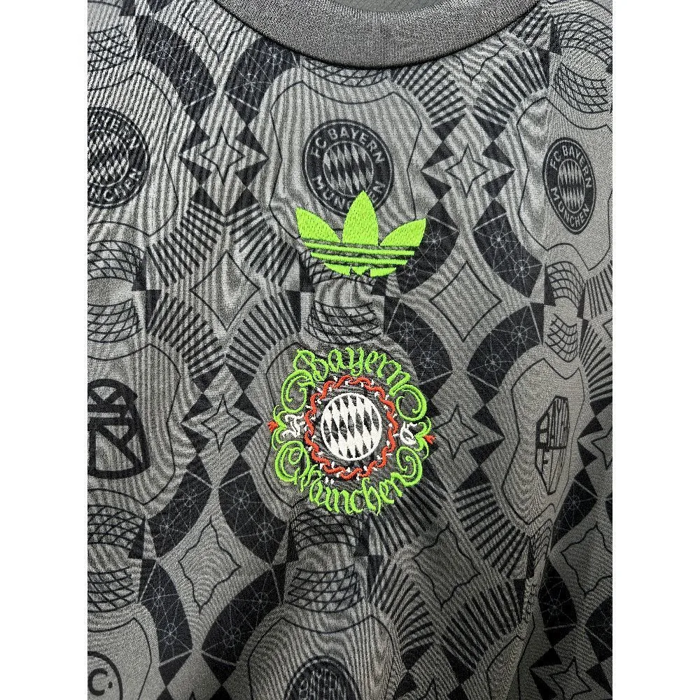 Mens Bayern Munich 2025/26 Wiesn T-Shirt Jersey, foto 4