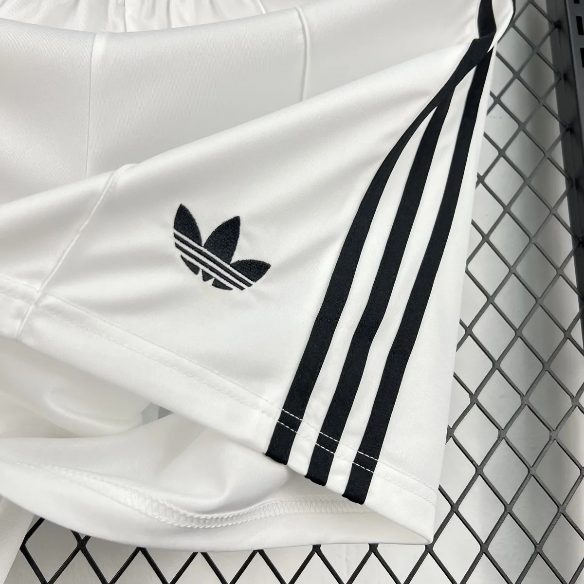 Mens Belgium 2026 World Cup Away Shorts, foto 3
