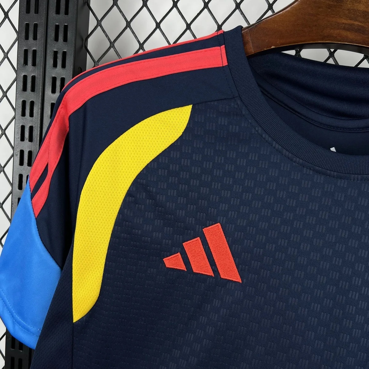 Mens Colombia 2026 World Cup Pre-Match Jersey 1, foto 3