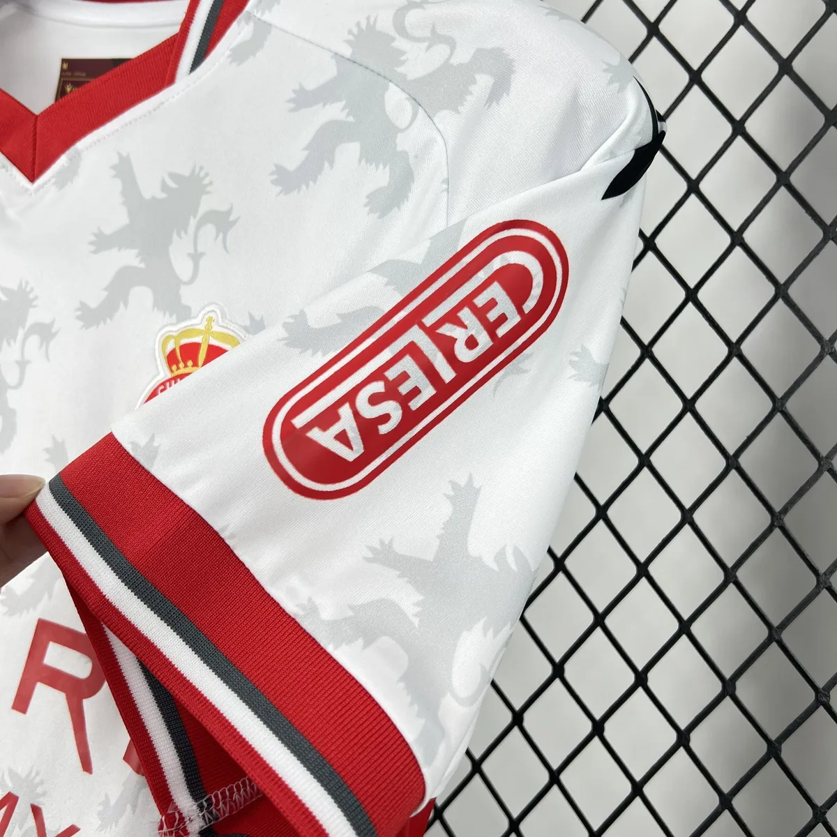 Mens Cultural Leonesa 2025/26 Home Jersey, foto 5