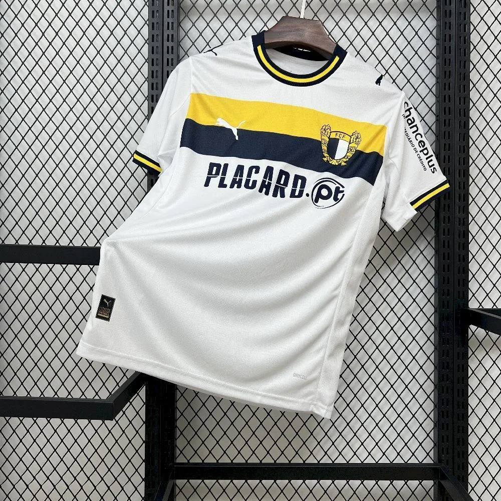 Mens FC Famalicao 2025/26 Home Jersey, foto 1
