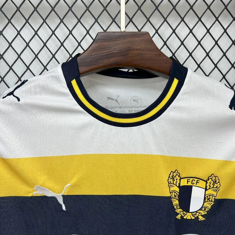 Mens FC Famalicao 2025/26 Home Jersey, foto 3