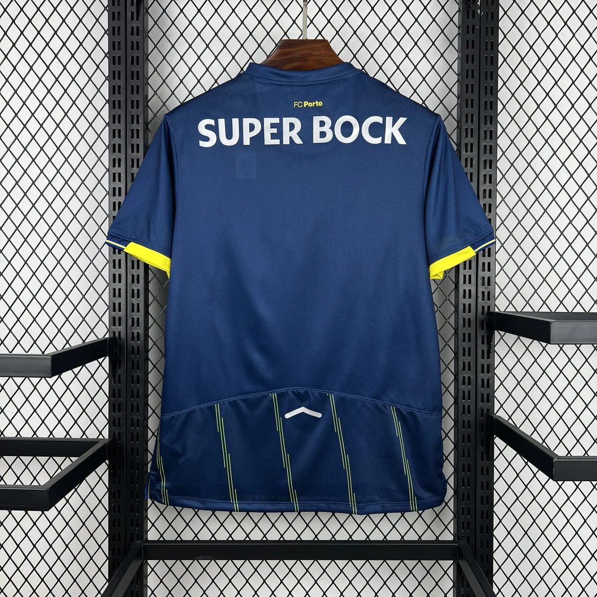 Mens FC Porto 2025/26 Fourth Jersey, foto 3