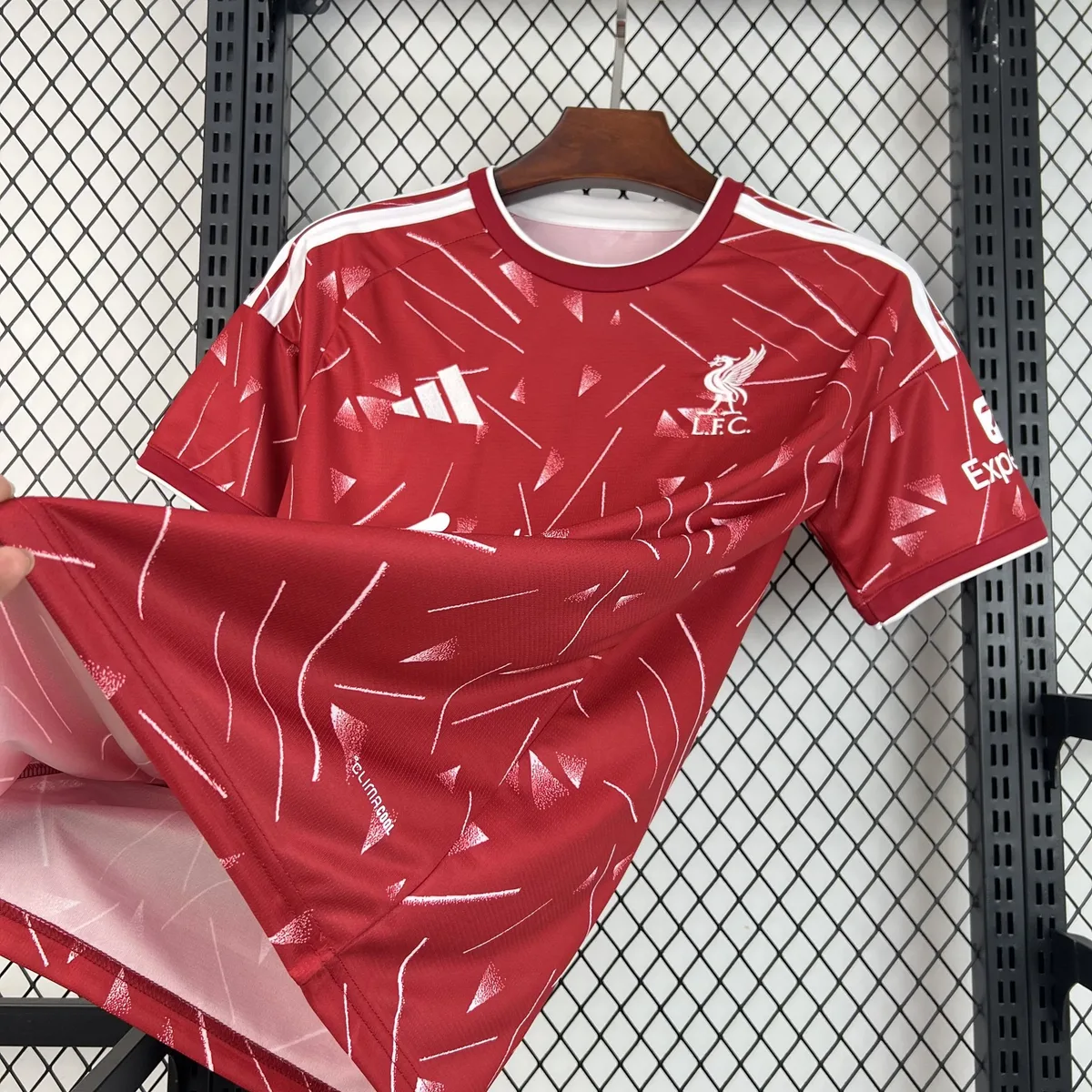 Mens Liverpool 2026/27 Home Jersey, foto 3