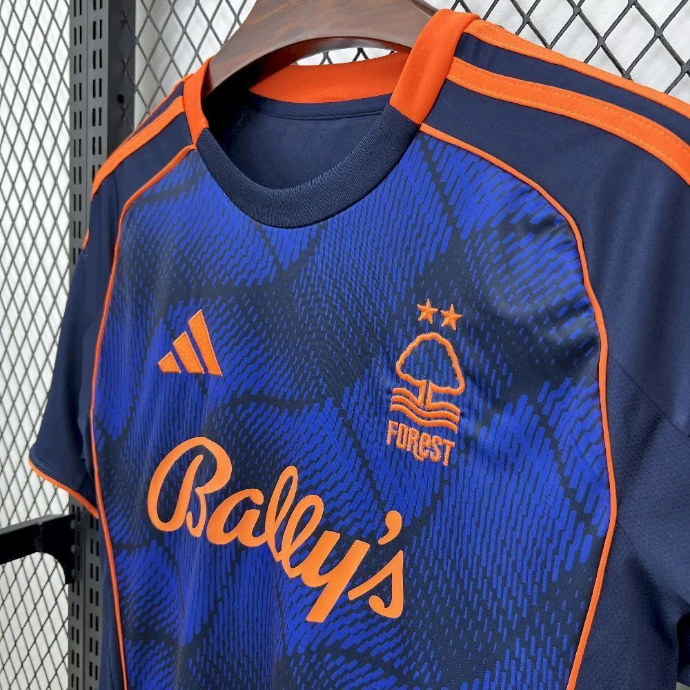 Mens Nottingham Forest 2025-26 Third Jersey, foto 6