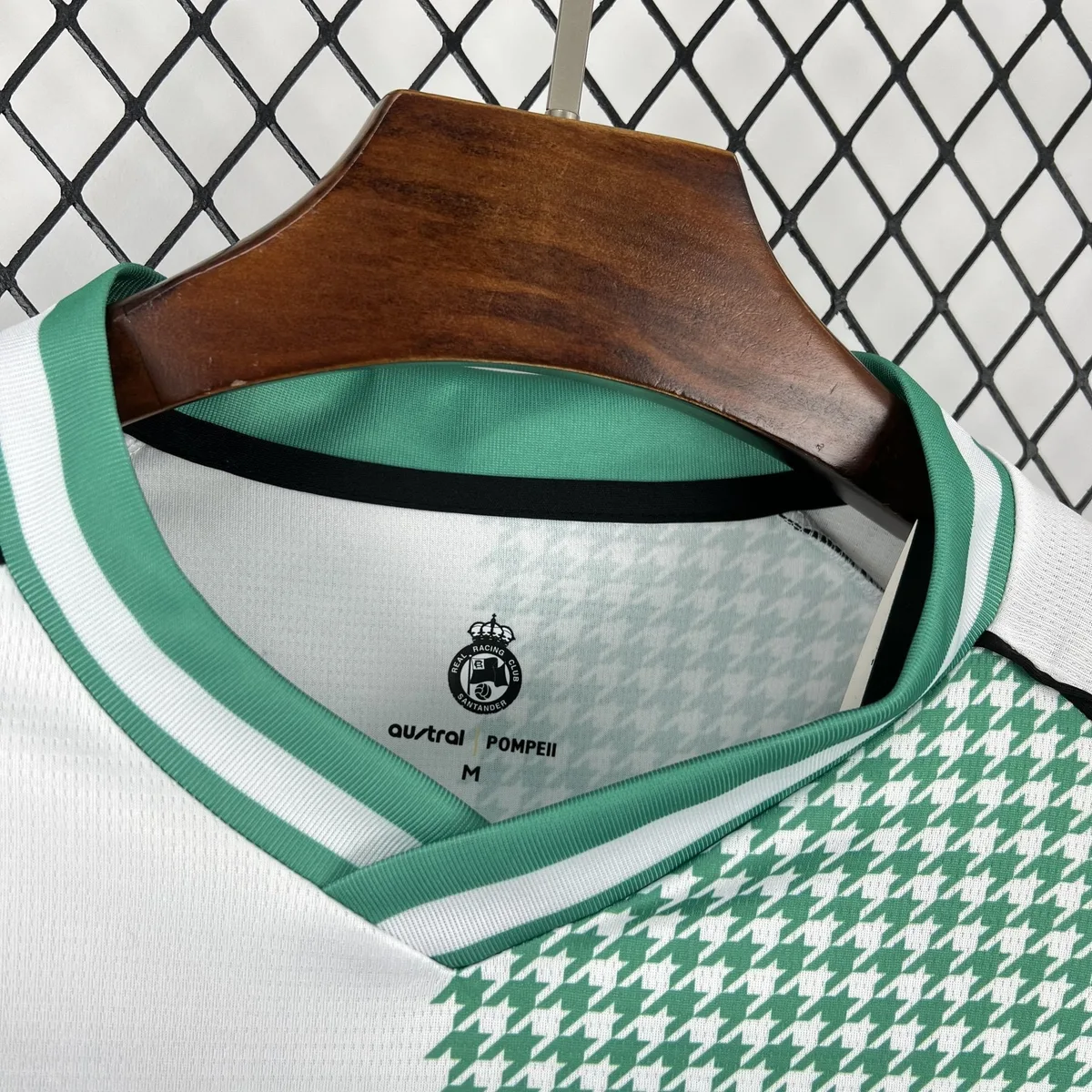 Mens Racing de Santander2025/26 113th Anniversary Jersey, foto 2
