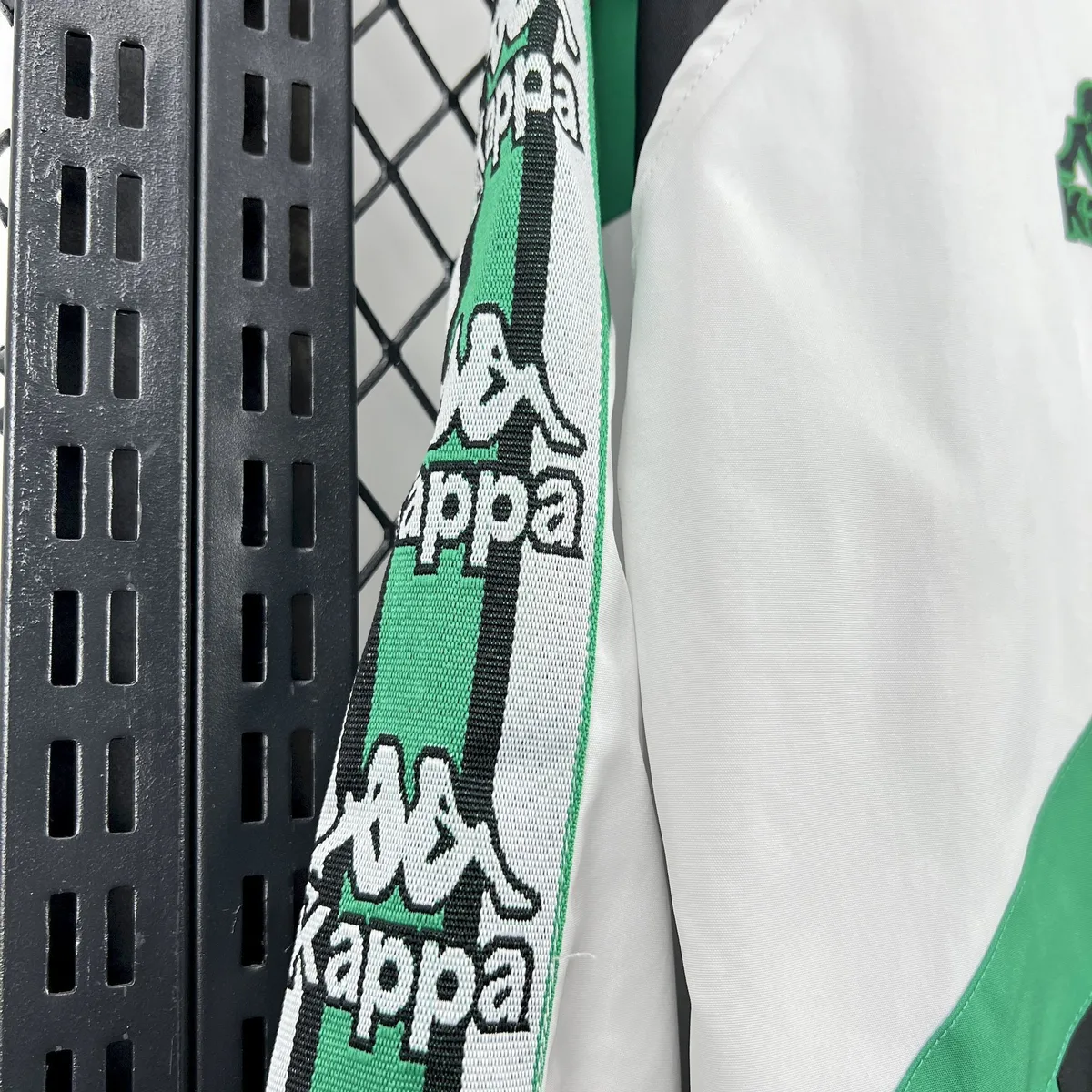 Mens Real Betis 1995/96 Retro Windbreaker, foto 5