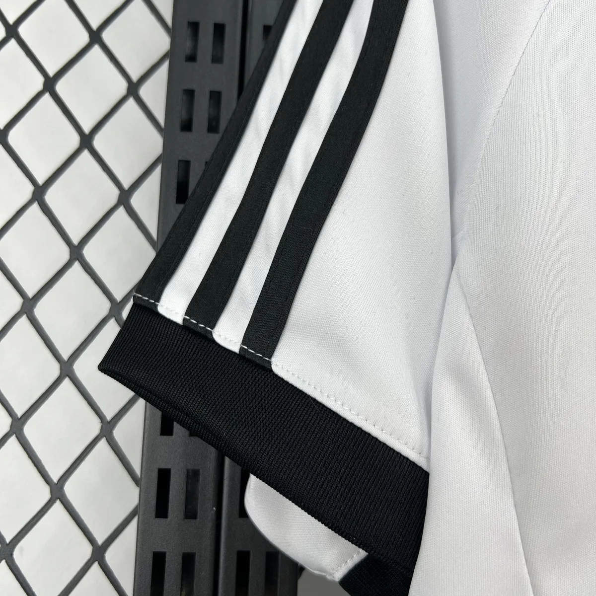 Mens Real Madrid 2026/27 Collab Jersey, foto 6