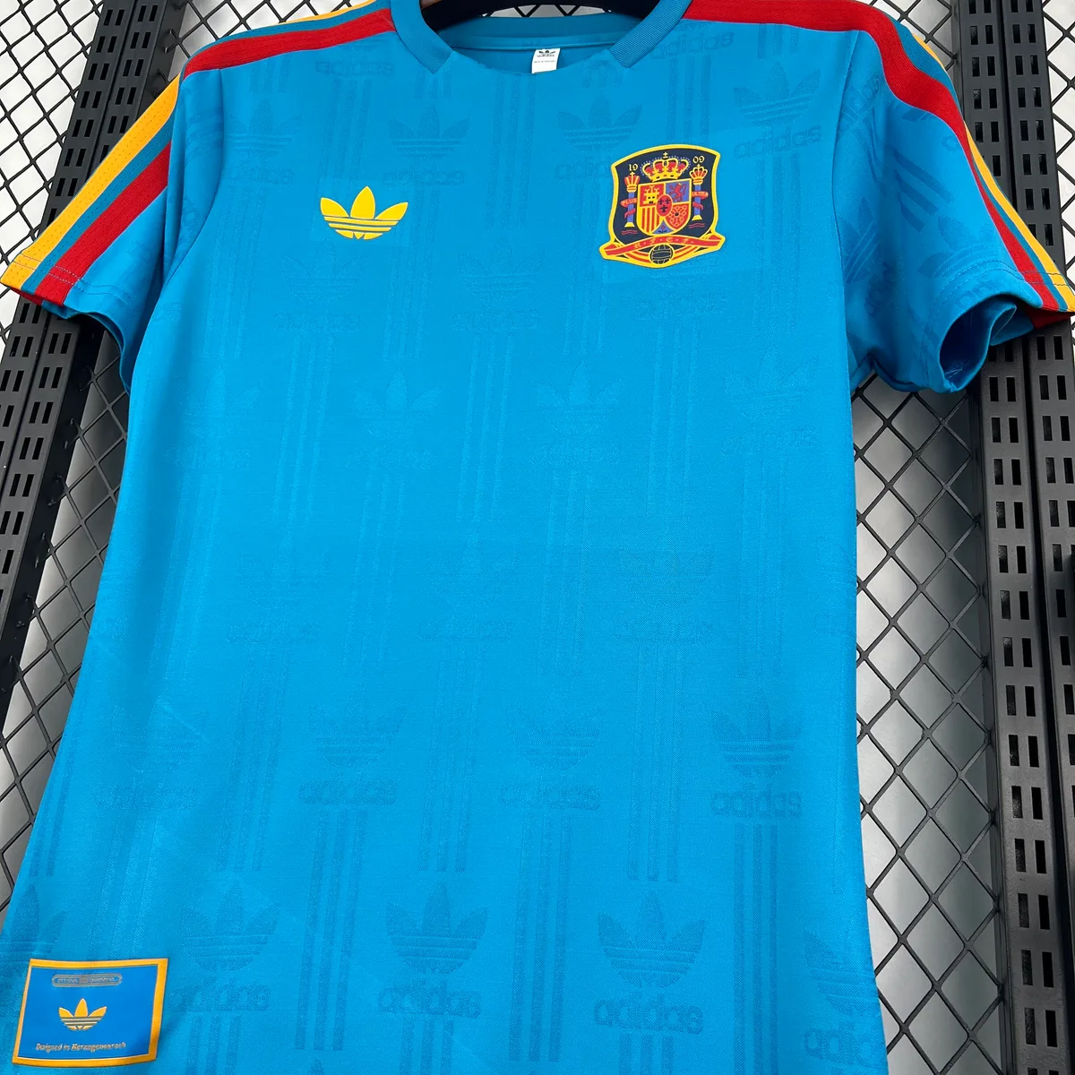 Mens Spain 2026 World Cup OG Lifestyler Jersey, foto 3