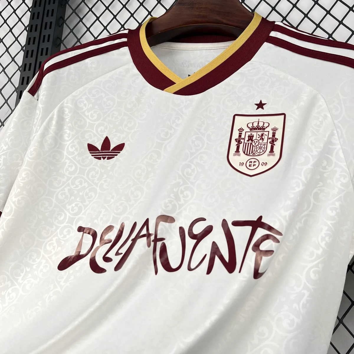 Mens Spain x Dellafuente 2026 World Cup Away Jersey, foto 4