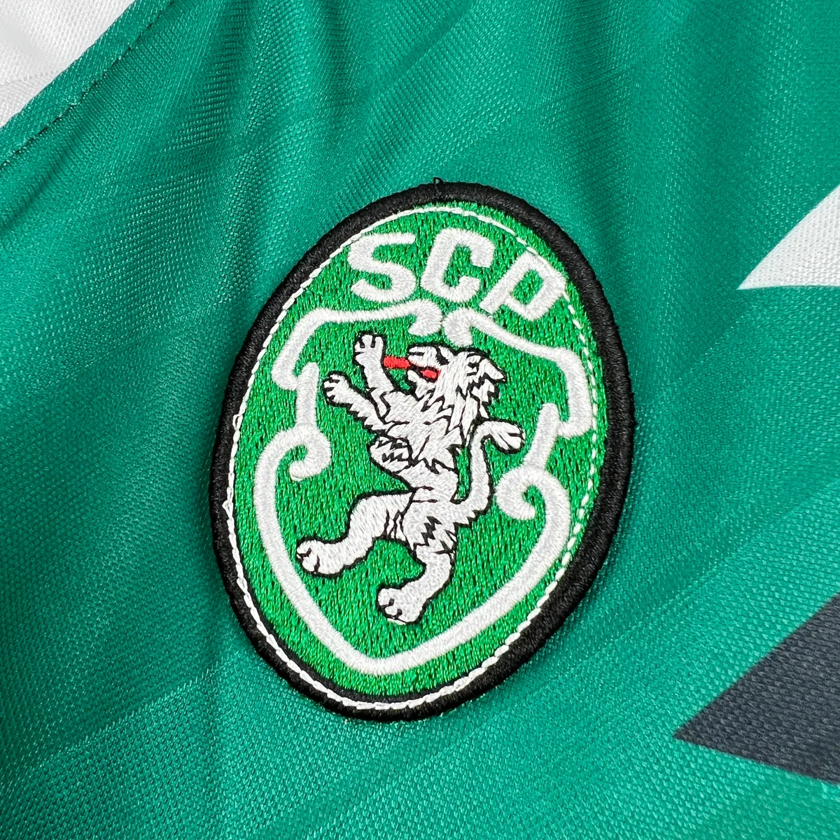 Mens Sporting CP 2025/26 Special Retro Jersey Small size 2 1, foto 3