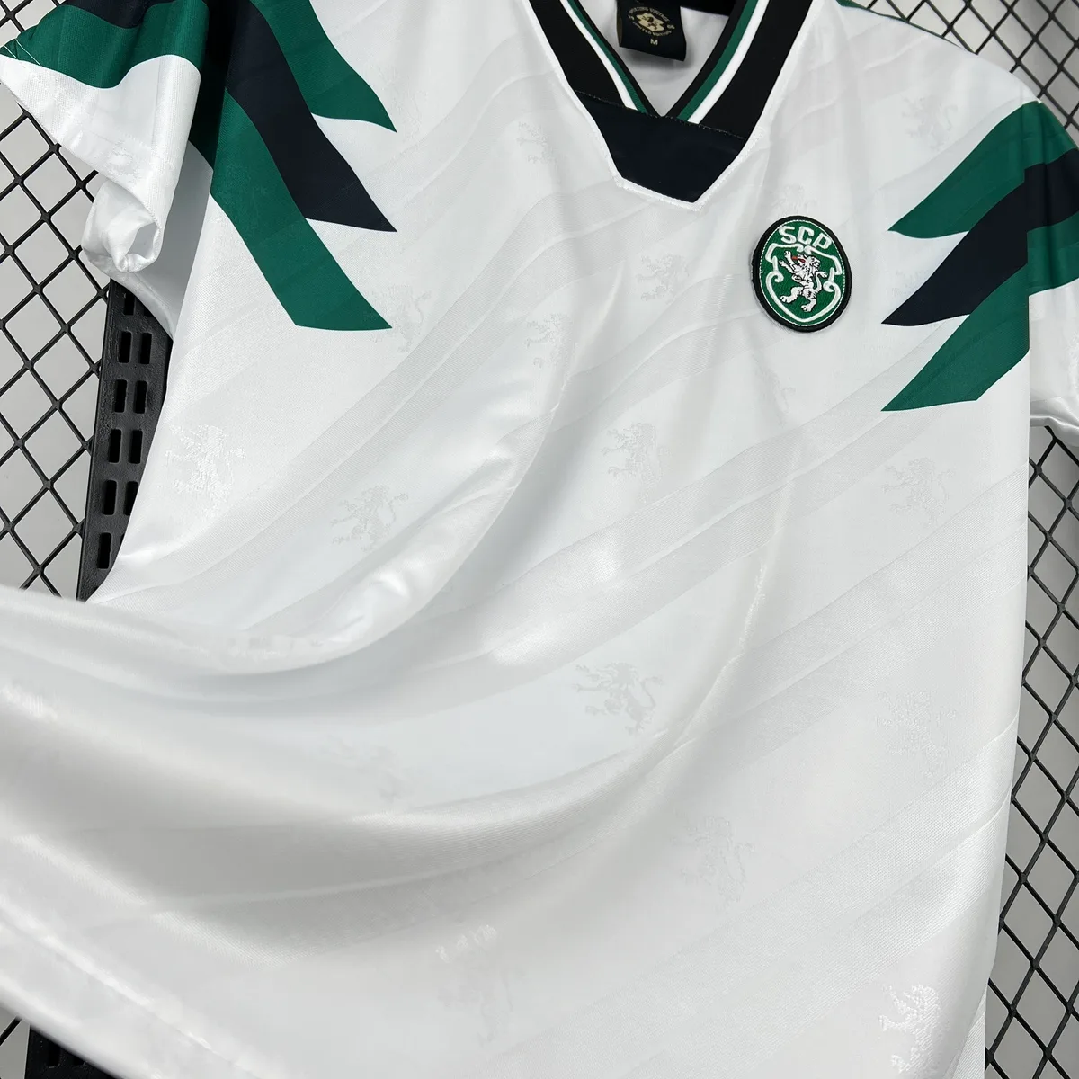 Mens Sporting CP 2025/26 Special Retro Jersey Small size 2, foto 4