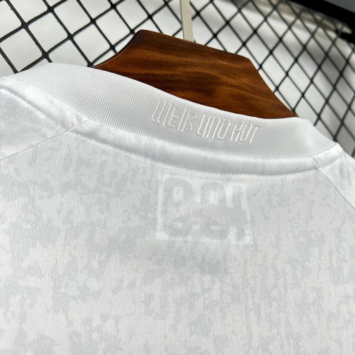 Mens Stuttgart 2025/26 Anniversary Jersey, foto 3