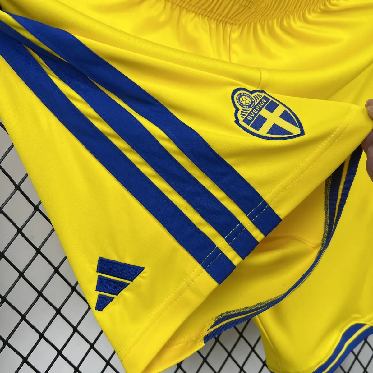Mens Sweden 2026 World Cup Away Shorts, foto 3