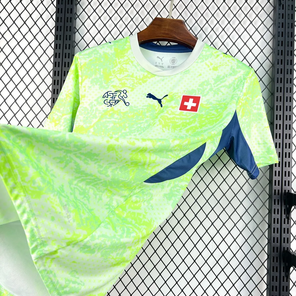 Mens Switzerland 2026 World Cup Away Jersey, foto 3