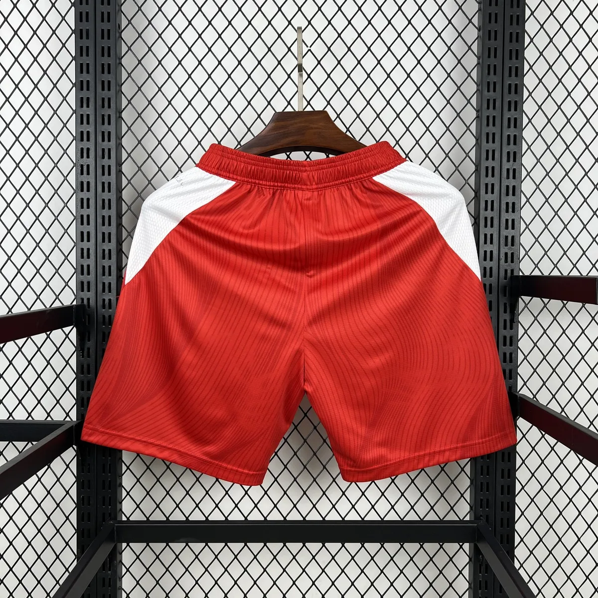 Mens Switzerland 2026 World Cup Home Shorts, foto 2