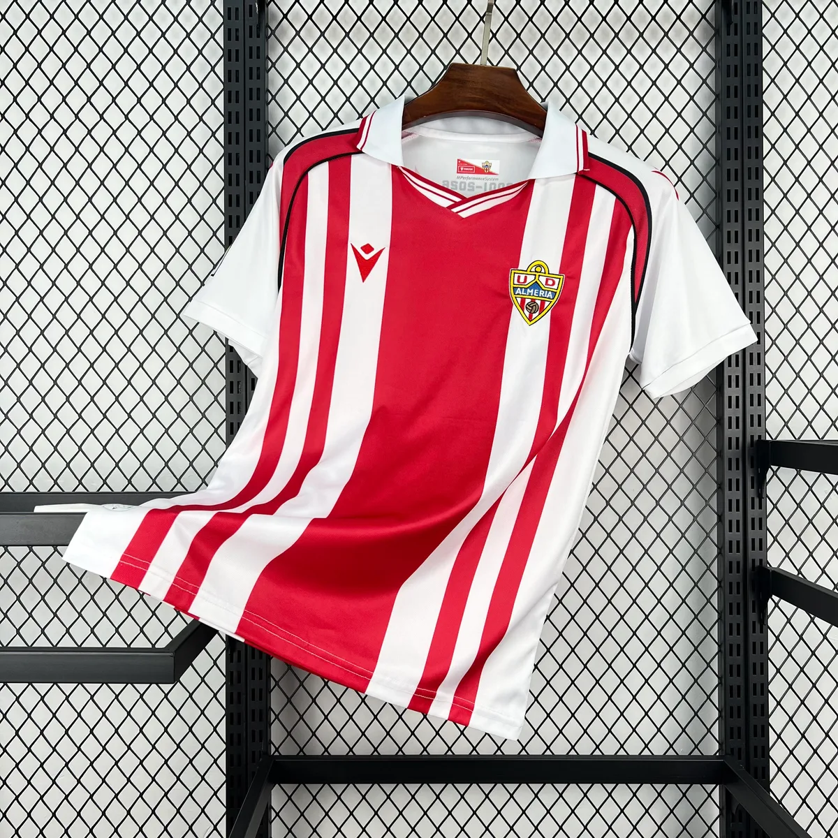 Mens UD Almeria 2025/26 Vintage Jersey, foto 1