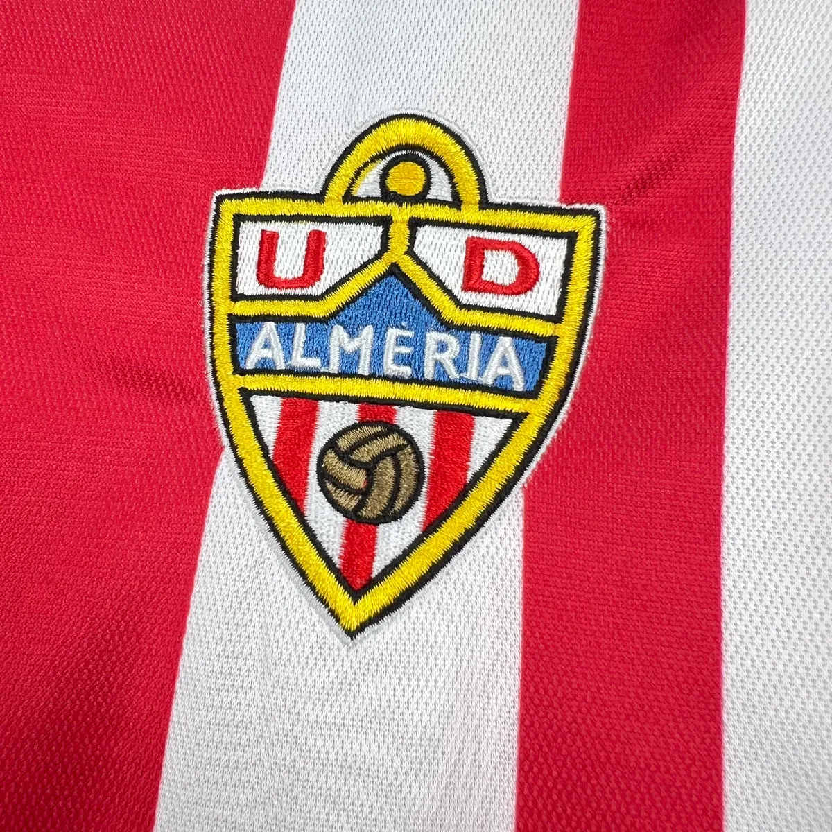 Mens UD Almeria 2025/26 Vintage Jersey, foto 6