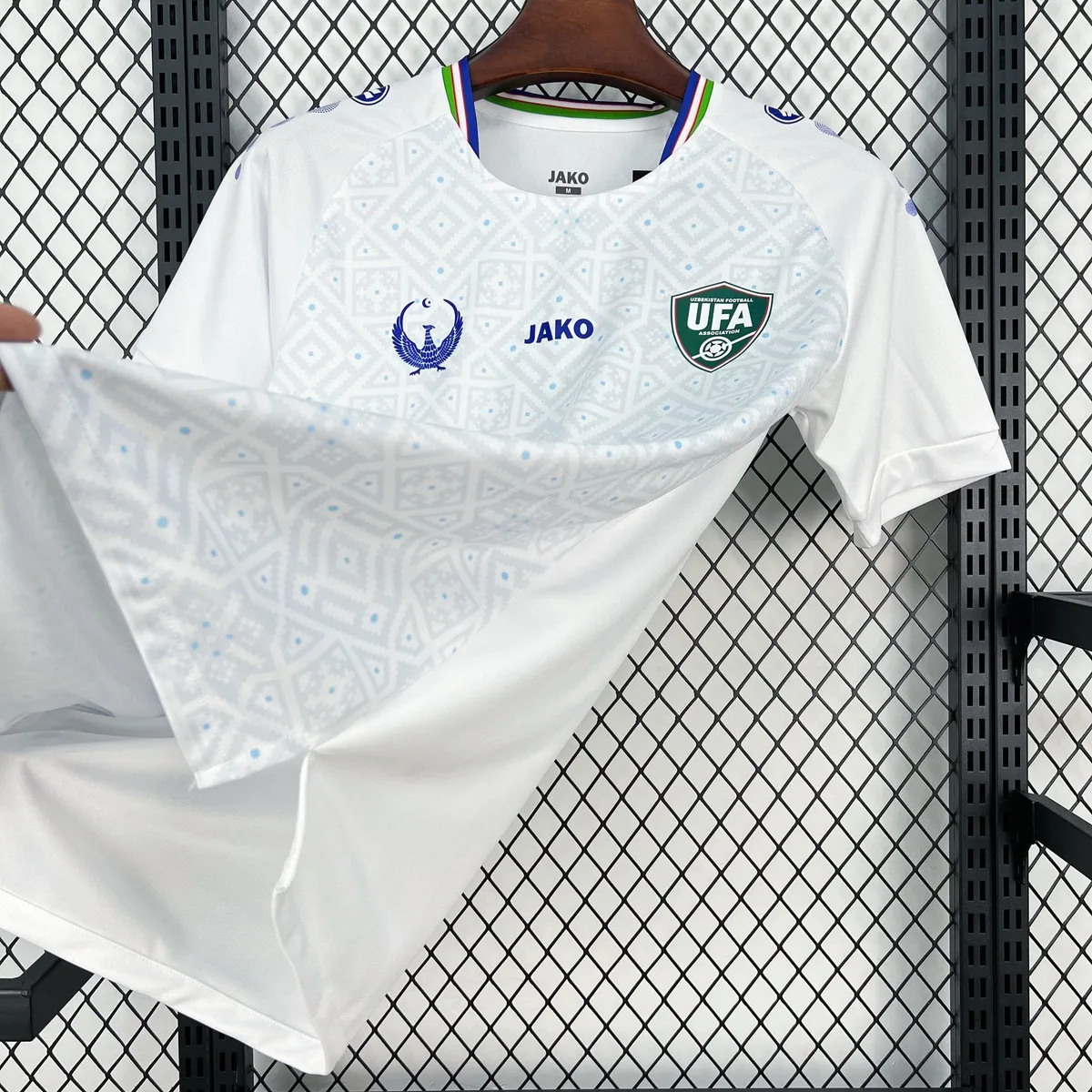 Mens Uzbekistan 2026 World Cup Away Jersey, foto 3
