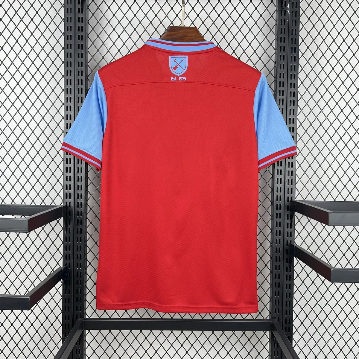 Mens West Ham United x Iron Maiden 2025/26 50th Anniversary Jersey, foto 2