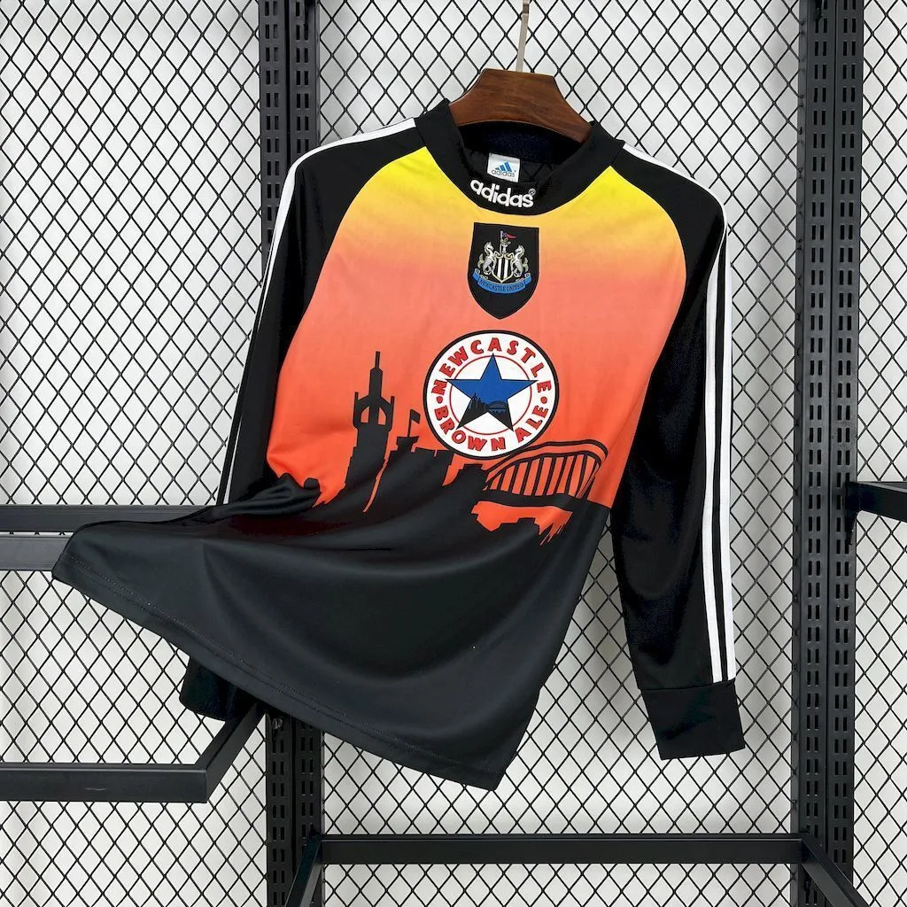 Newcastle United 1996/97 Goalkeeper uniform Long Sleeves Retro Jersey, foto 1