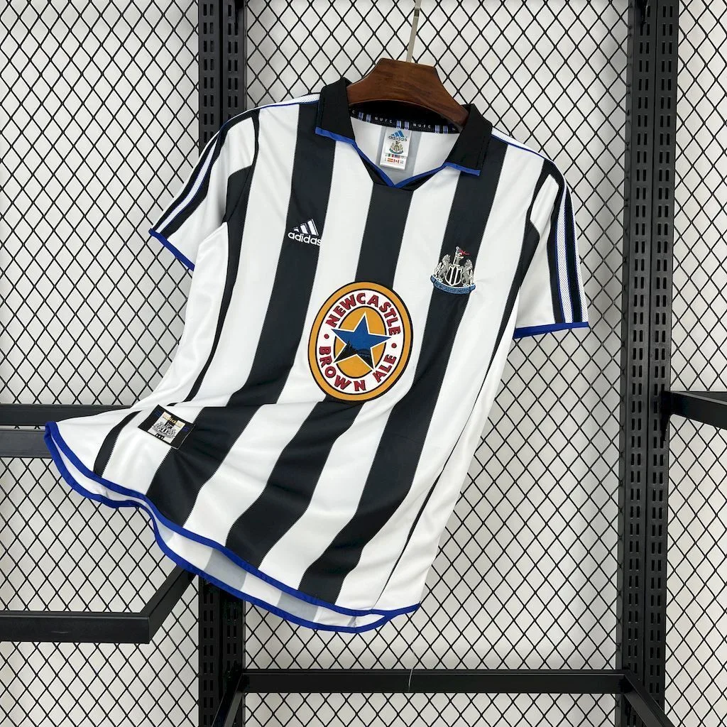 Newcastle United 1999/00 Home Retro Jersey, foto 1