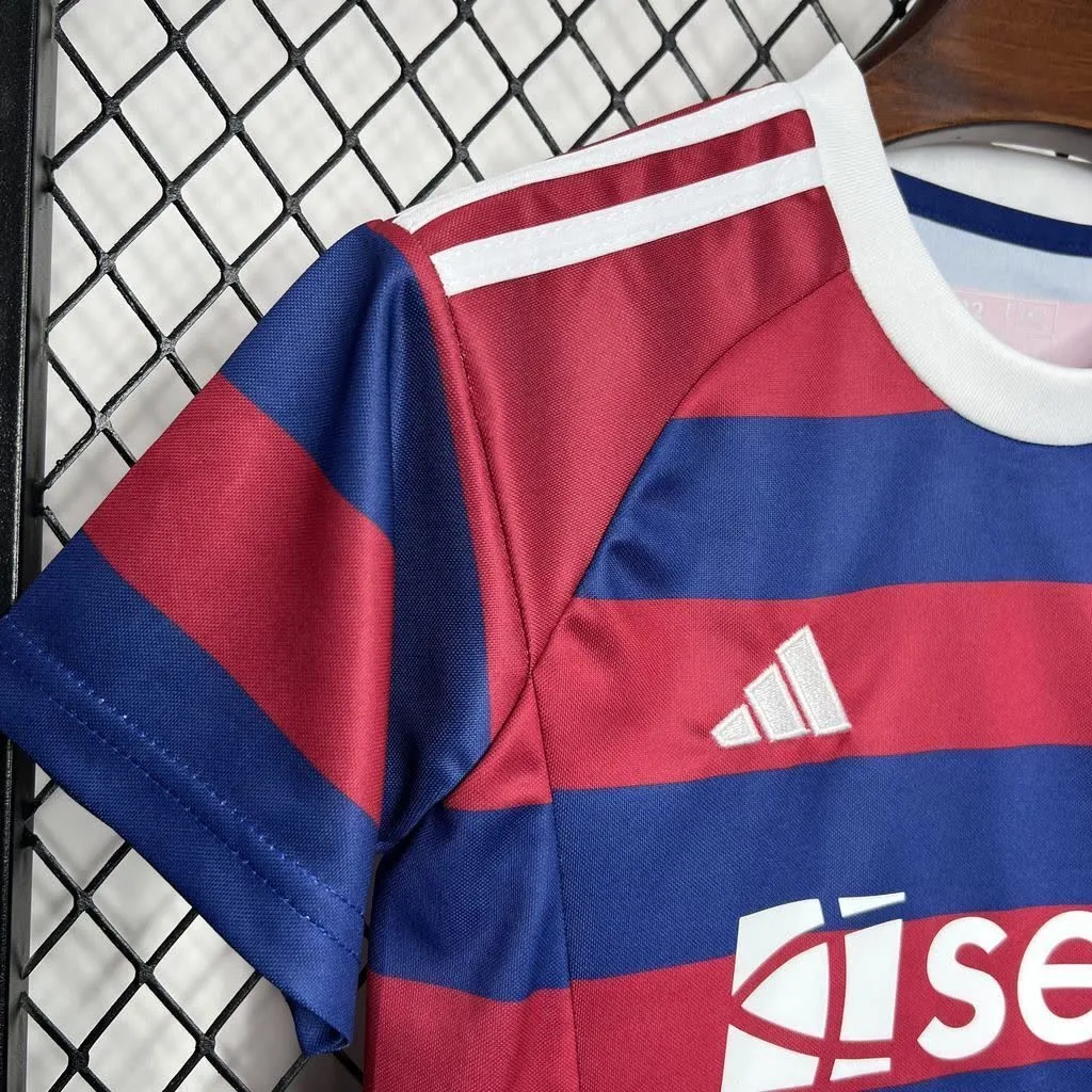 Newcastle United 2024/25 Away Kids Kit, foto 6