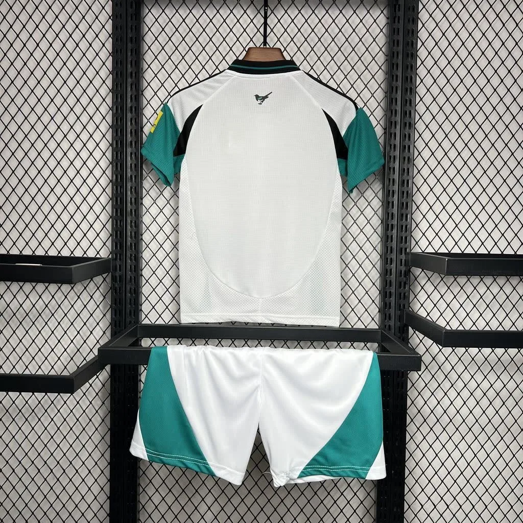 Newcastle United 2024/25 Third Away Kids Kit, foto 2