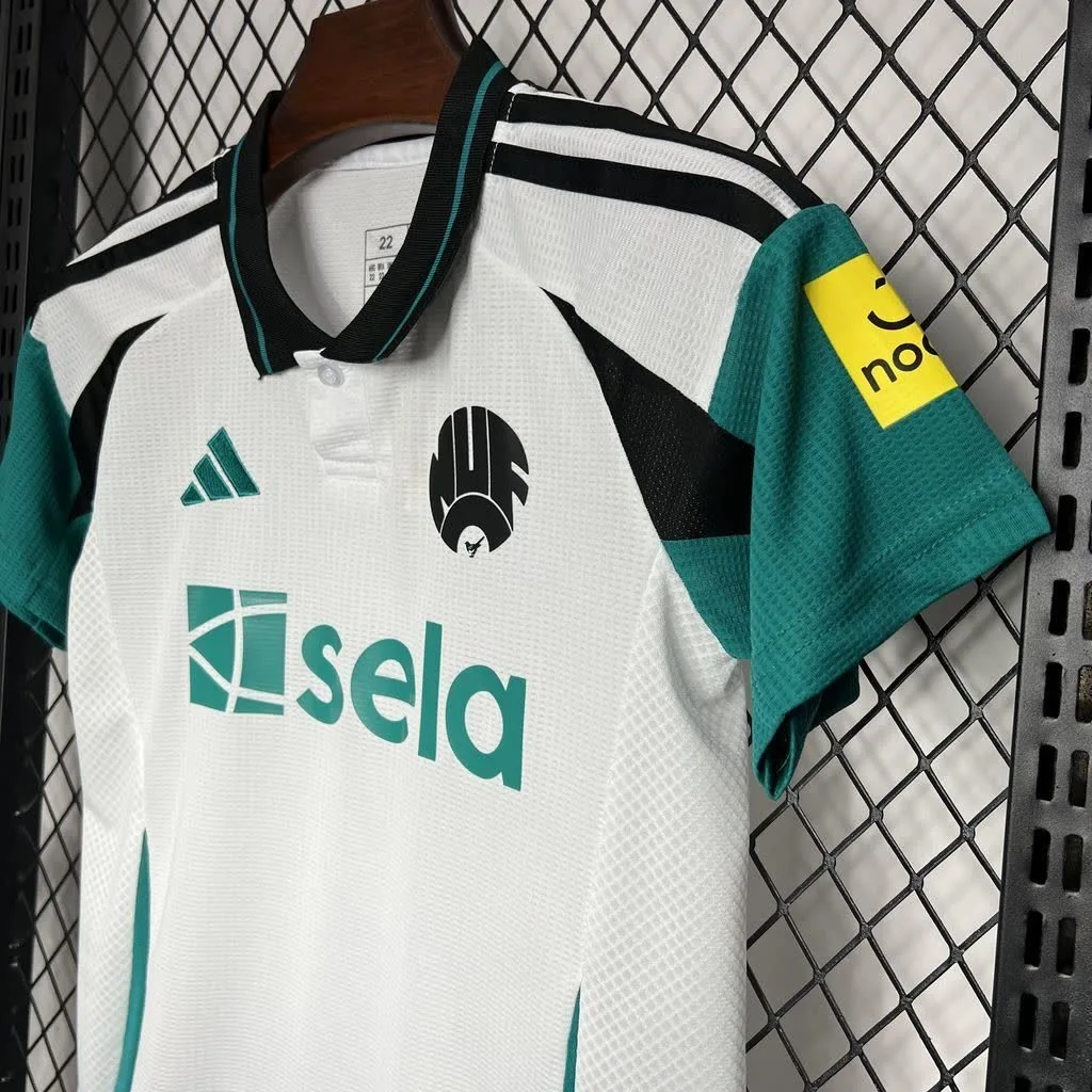 Newcastle United 2024/25 Third Away Kids Kit, foto 4