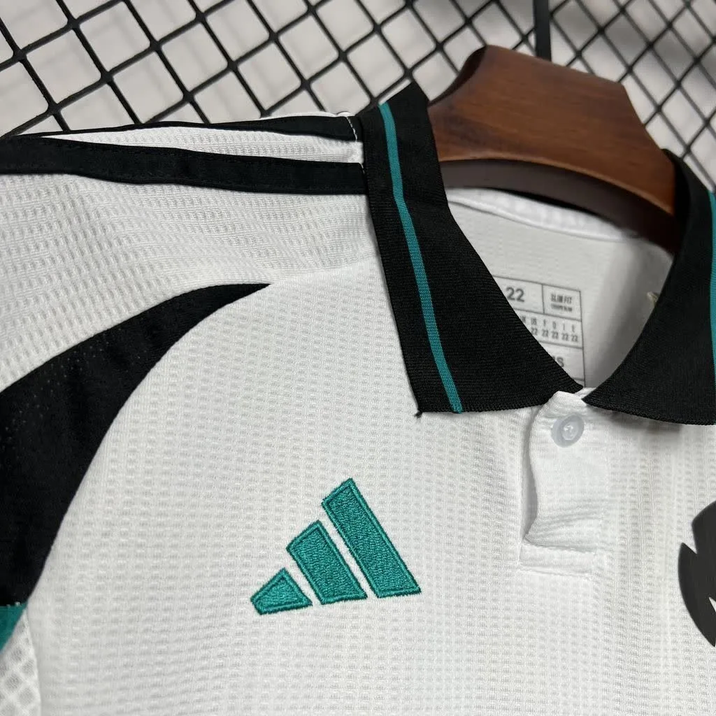Newcastle United 2024/25 Third Away Kids Kit, foto 6