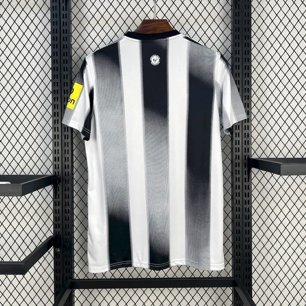Newcastle United 2025/26 Home Jersey, foto 2
