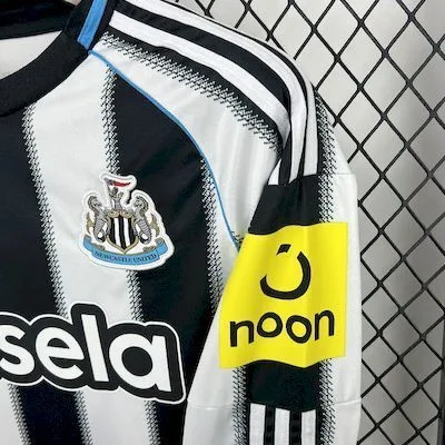 Newcastle United 2025/26 Home Long Sleeves Jersey, foto 4