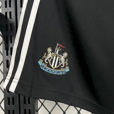 Newcastle United 2025/26 Home Shorts, foto 4