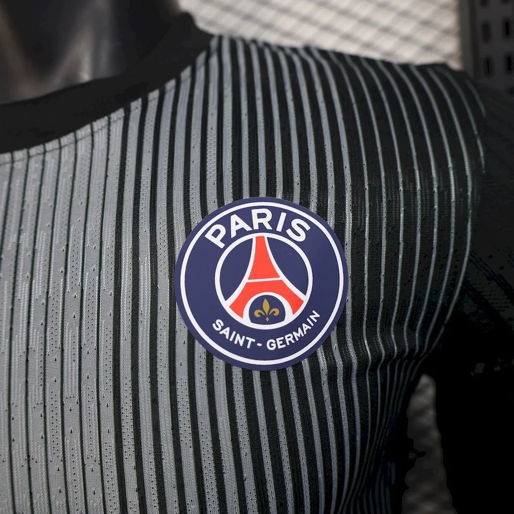 Paris Saint-Germain 2024/25 Black goalkeeper uniform Jersey Player Version, foto 4