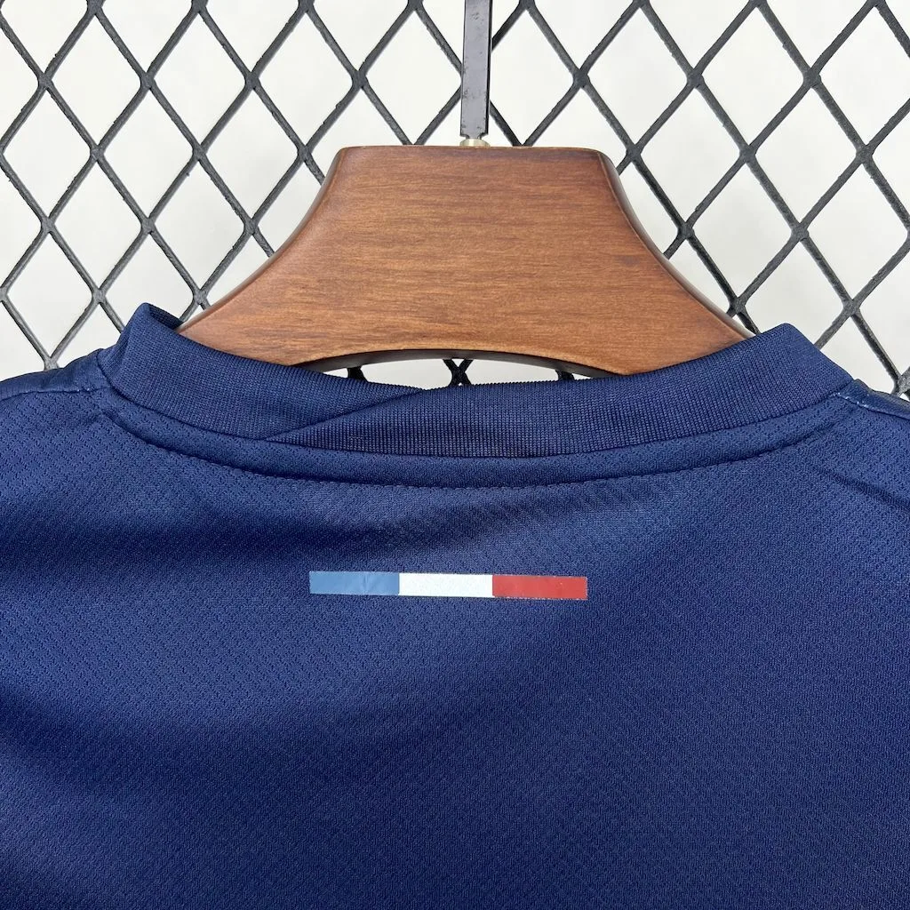 Paris Saint-Germain 2024/25 Home Kids Kit (with stars), foto 2