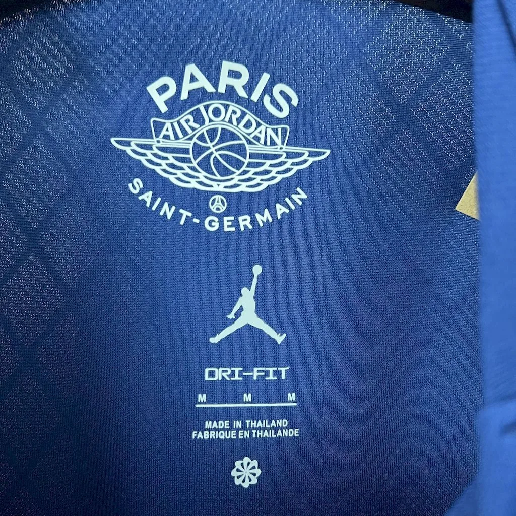 Paris Saint-Germain 2025/26 Fourth Away Long Sleeves Jersey, foto 3