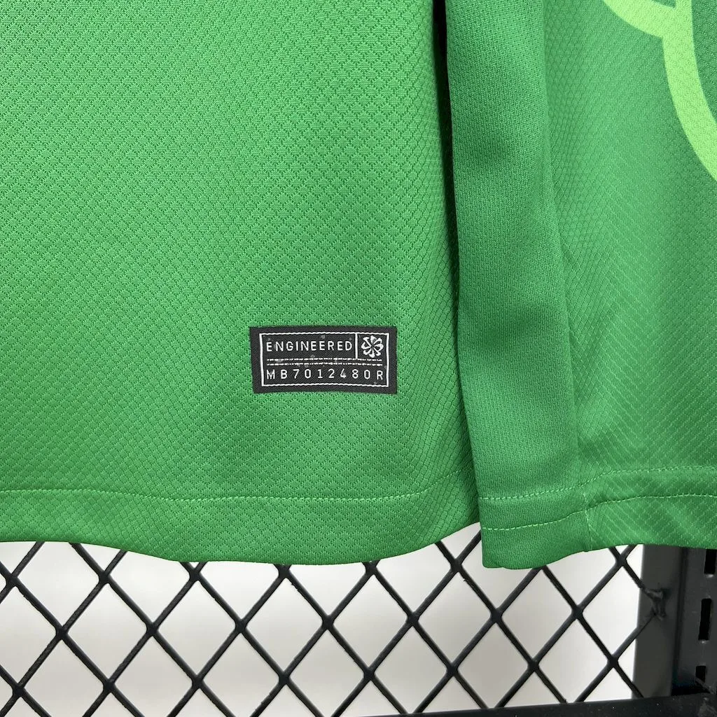 Paris Saint-Germain 2025/26 Green goalkeeper Long Sleeves Jersey, foto 4