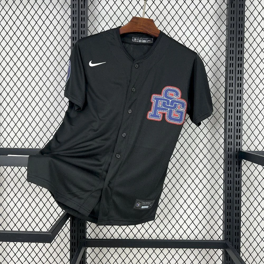 Paris Saint-Germain 2025/26 US Pack Black Jersey, foto 1