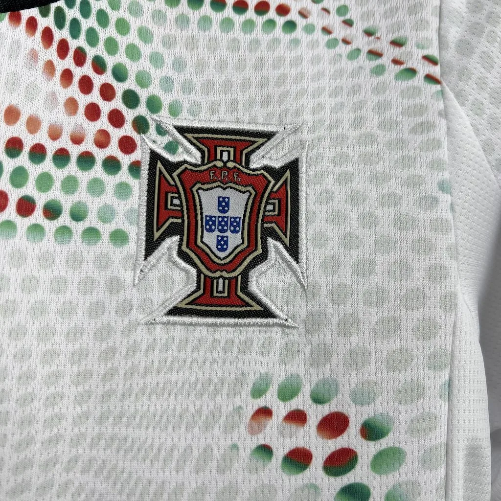 Portugal 2025/26 Away Kids Kit, foto 4