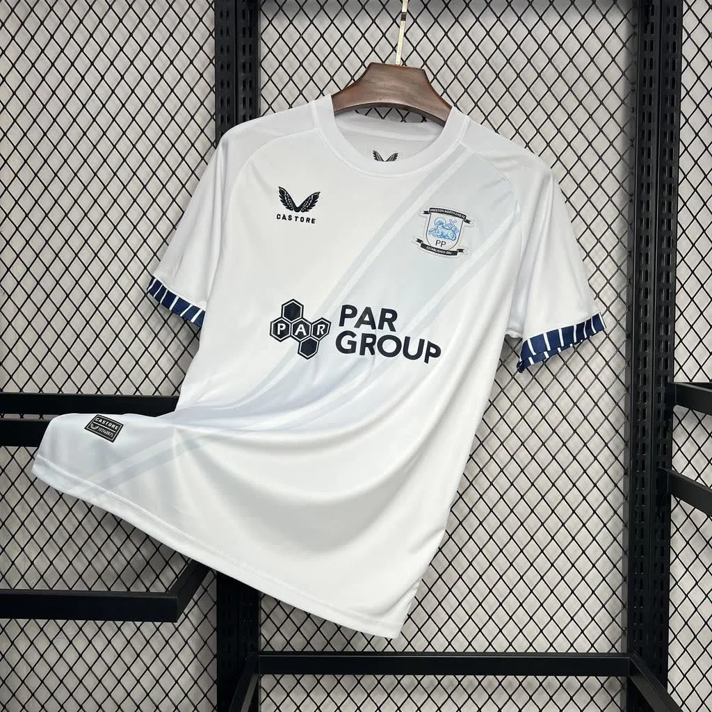 Preston North End F.C. 2024/25 Home Jersey, foto 1