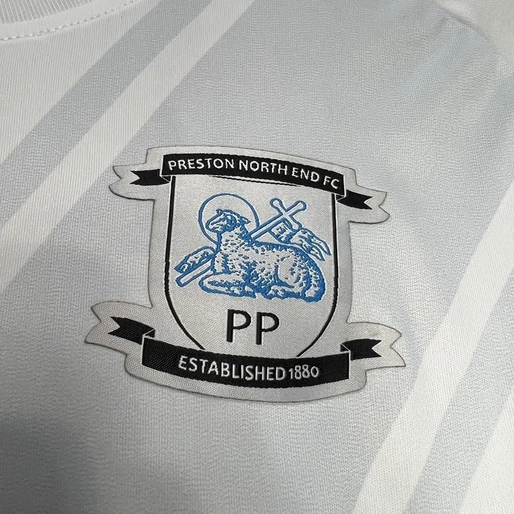 Preston North End F.C. 2024/25 Home Jersey, foto 4