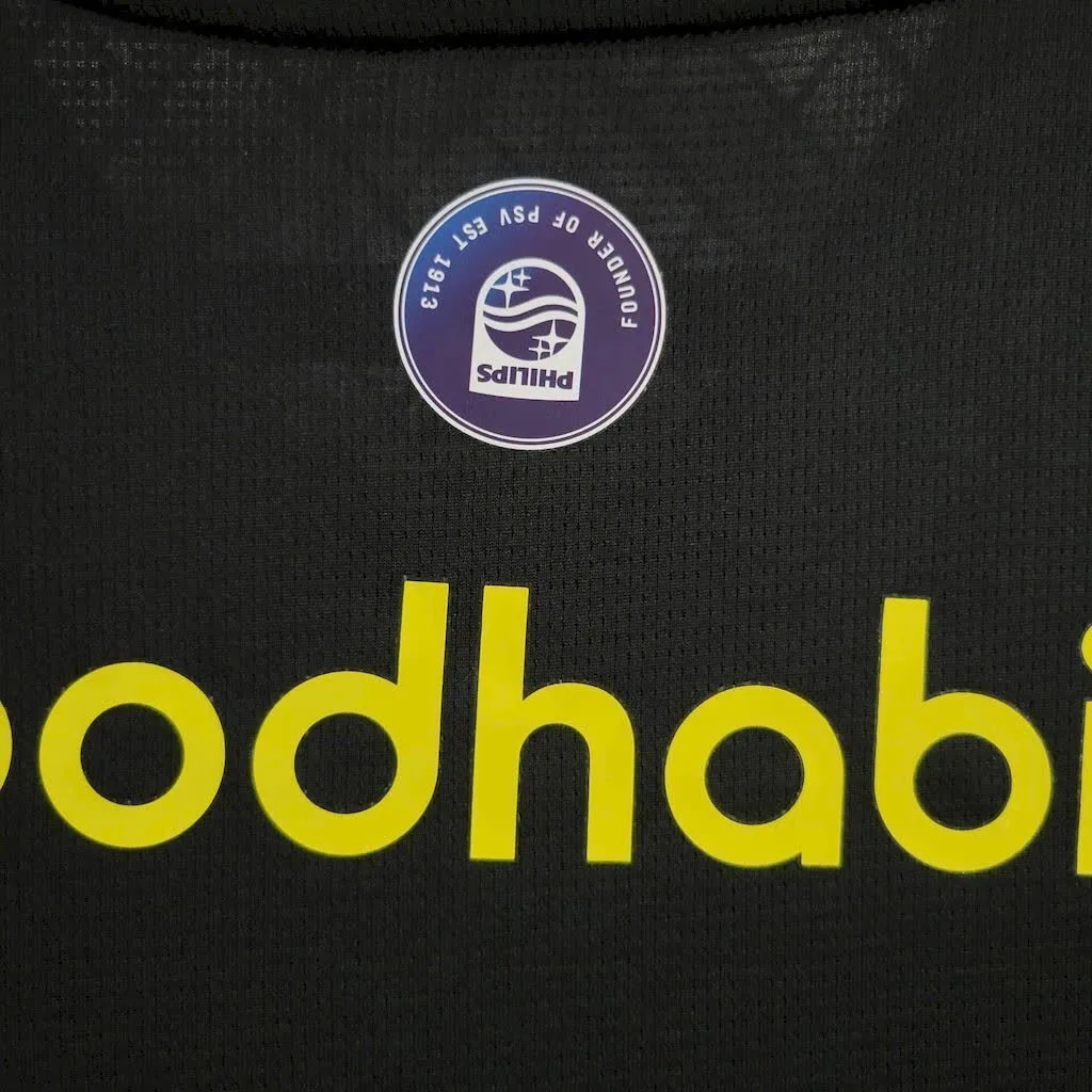 PSV Eindhoven 2024/25 Away Jersey, foto 2