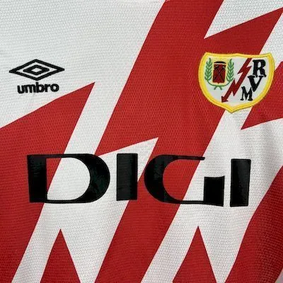 Rayo Vallecano 2025/26 Away Jersey, foto 4