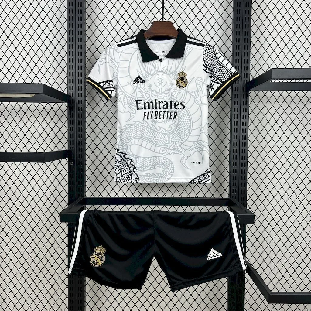 Real Madrid 2022/23 Dragon Kids Kit, foto 1