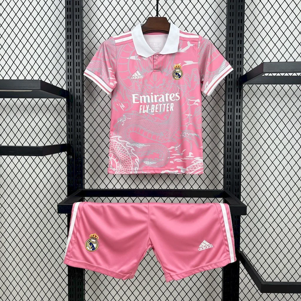 Real Madrid 2023/24 Pink Dragon Special Edition Kids Kit, foto 1