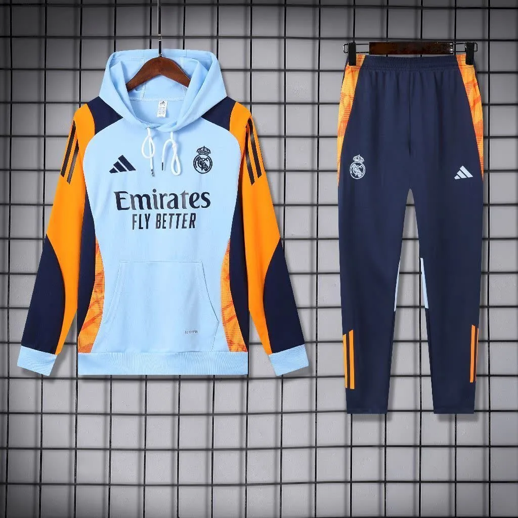 Real Madrid 2024/25 Hoodie and Pants, foto 1