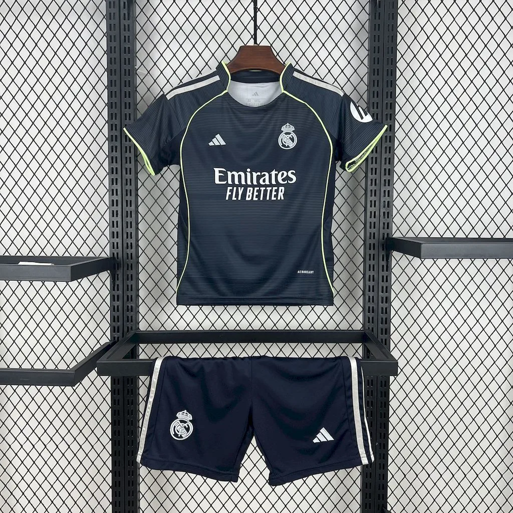 Real Madrid 2025/26 Away Kids Kit, foto 1
