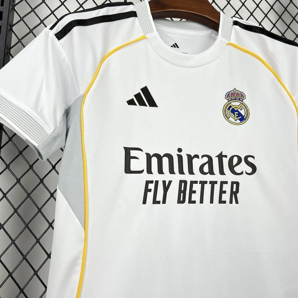 Real Madrid 2025/26 Home Kids Kit, foto 4