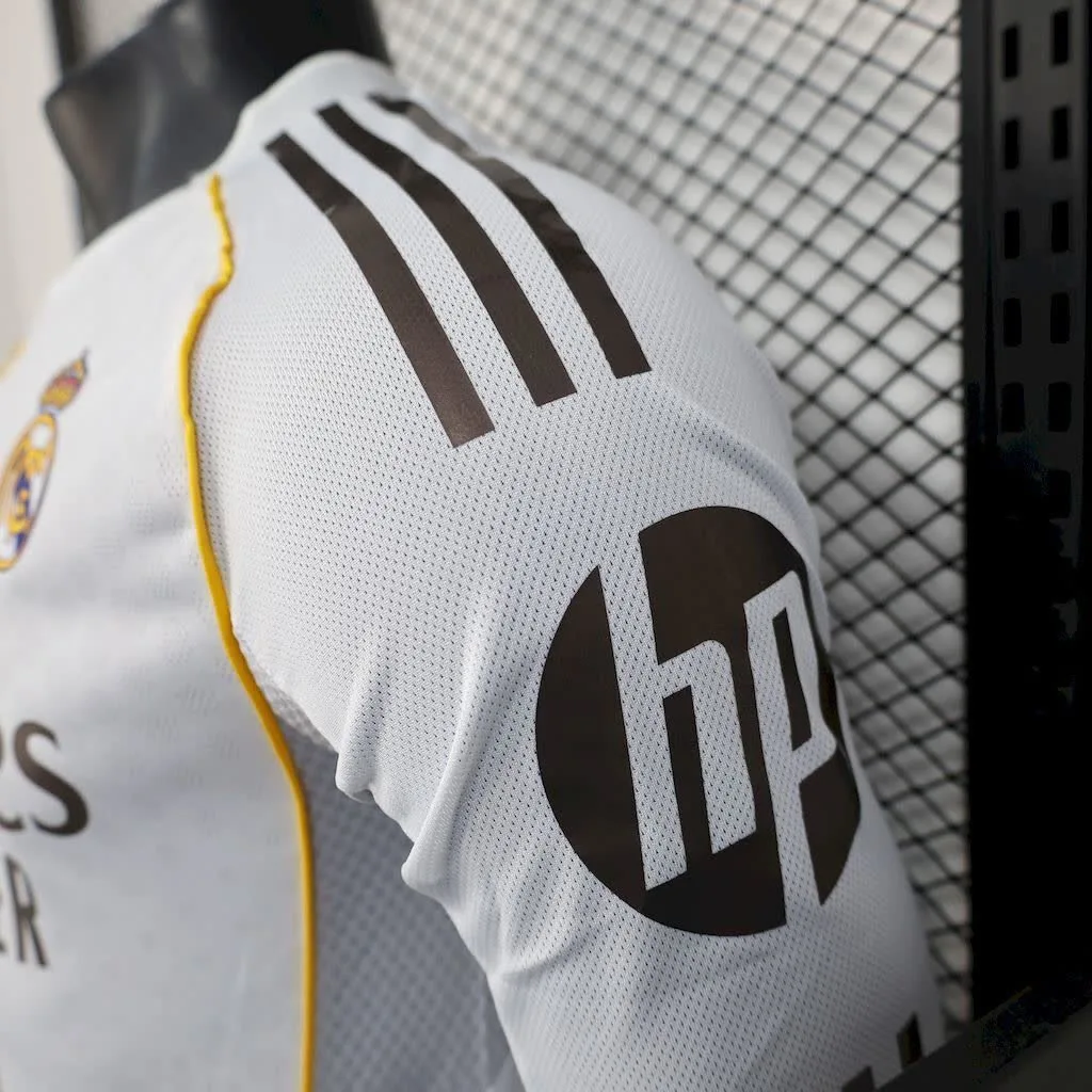 Real Madrid 2025/26 Home Long Sleeves Jersey Player Version, foto 2