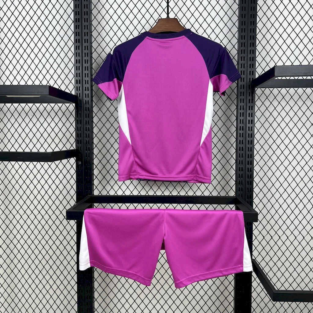 Real Madrid 2025/26 Purple goalkeeper Kids Kit, foto 2